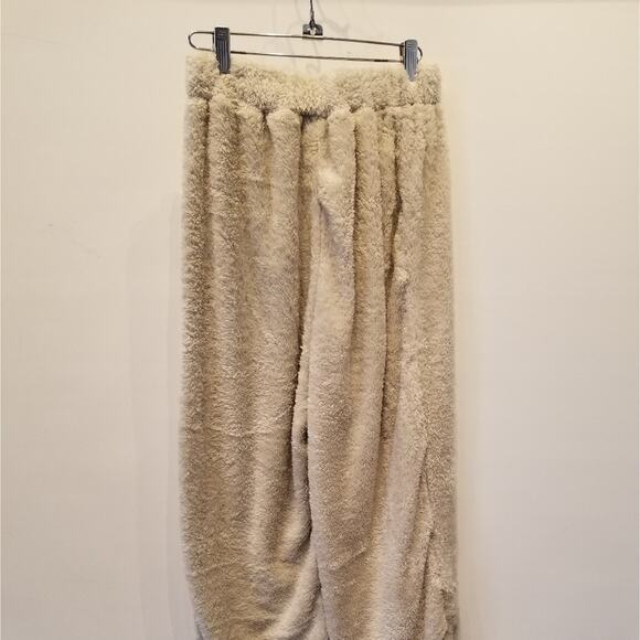 Fuzzy Fleece New 2 Piece Sherpa Lounge Set Crop Top Button Down Outfit Size M - Picture 11 of 12